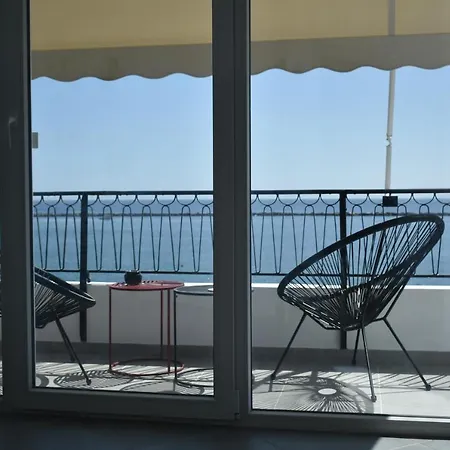 Flisvos Apartamento Tínos